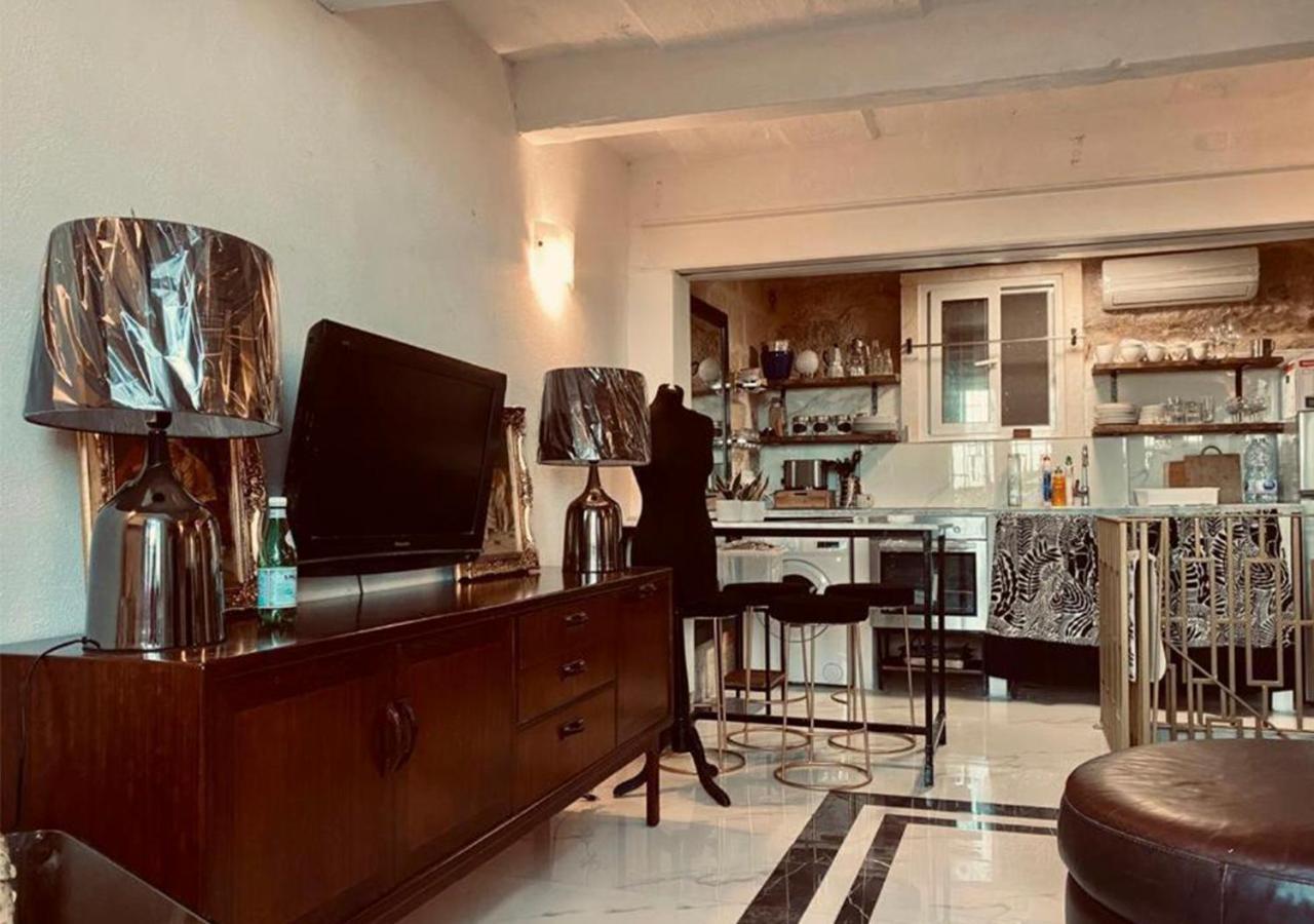Appartamento Charming Townhouse Prime Area La Valletta Esterno foto