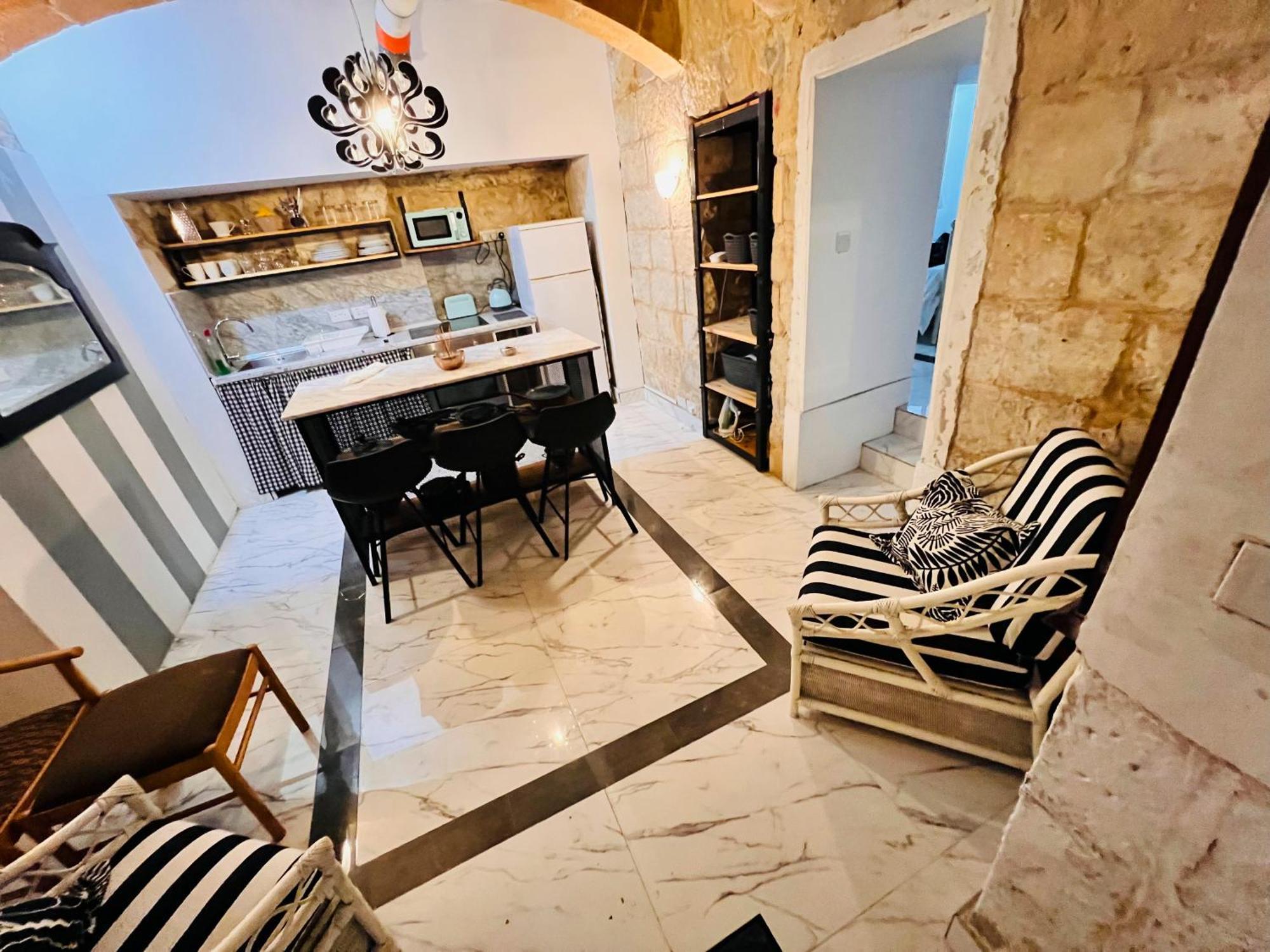 Appartamento Charming Townhouse Prime Area La Valletta Esterno foto